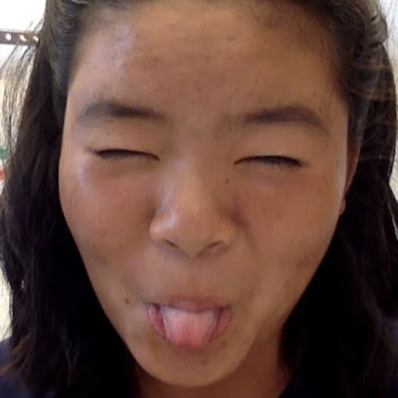 Meet your Posher, Nicki - Picture 1 of 1